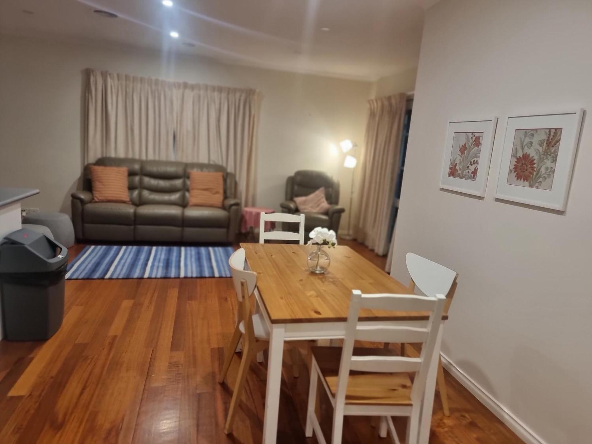 Two Separate Rooms At 34 Clarevale Clayton Esterno foto